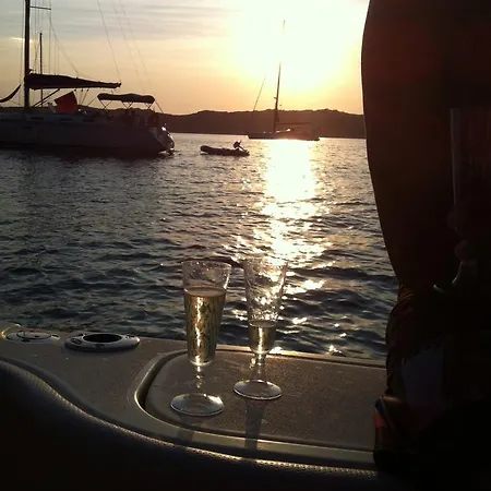 Bateau-hôtel Sunny Island Hyères